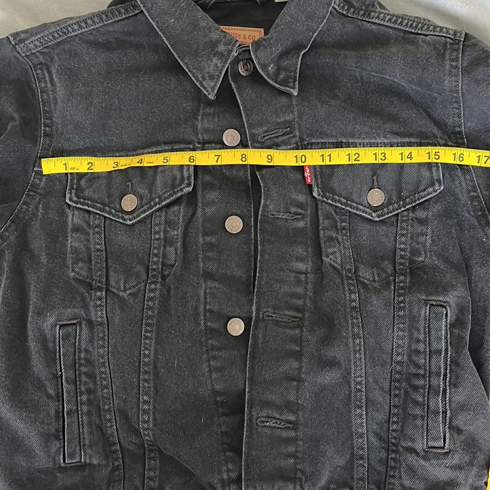 Levi's Black Denim Trucker Jacket Medium - Picture 6 of 7